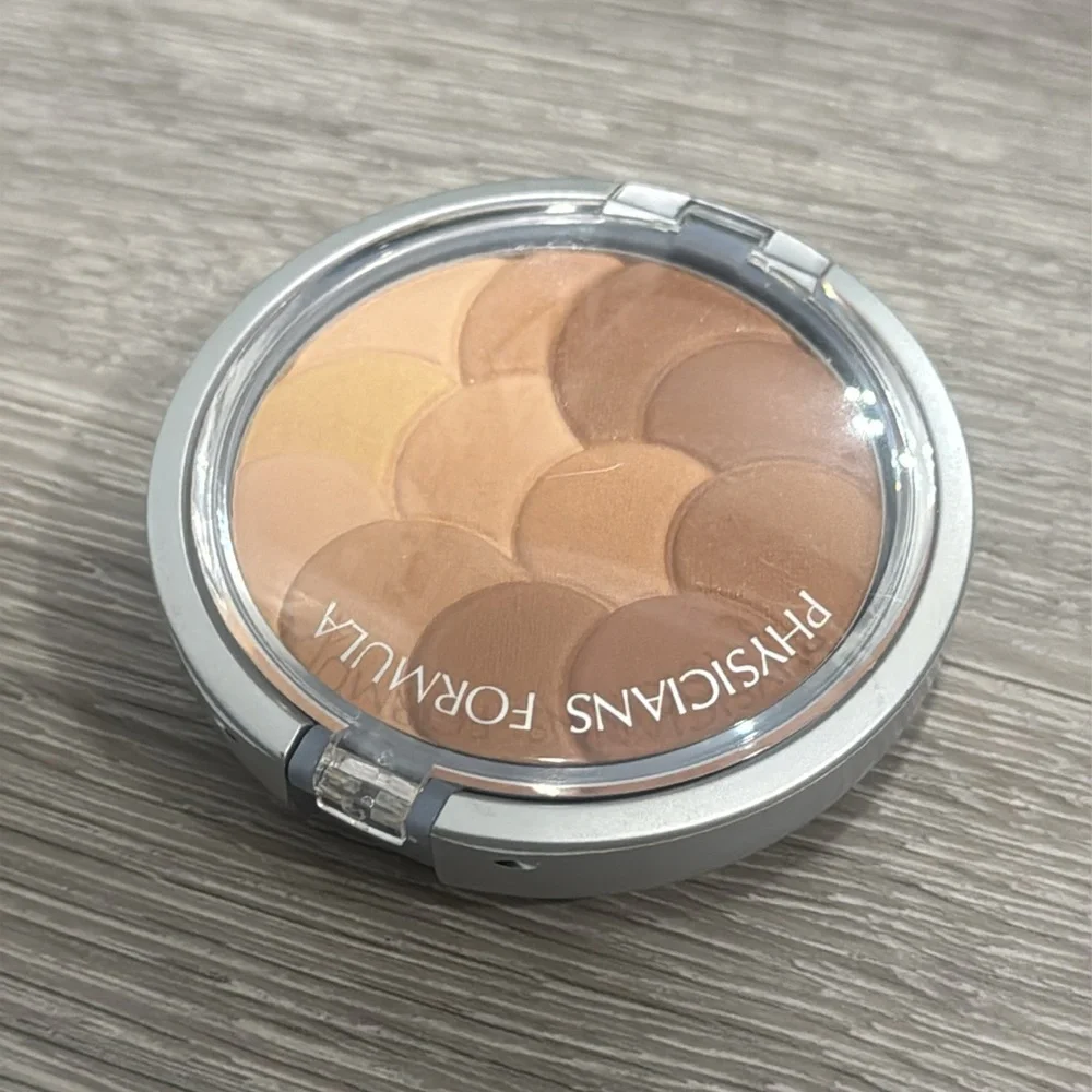 Physicians Formula Magic Mosaic Pressed Powder Light Bronzer Makeup